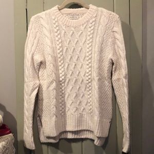 Abercrombie & Fitch Sweater